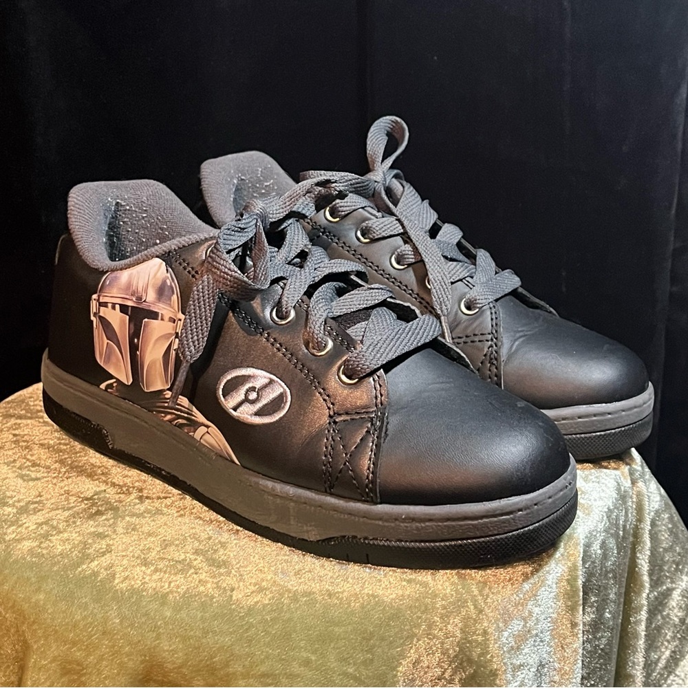Star Wars Heelys Size 4Y